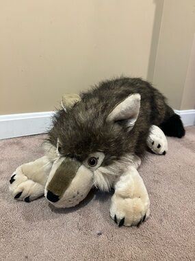 EUC Wild Republic Timber WOLF Realistic Jumbo Plush Laying Stuffed Animal 30” +
